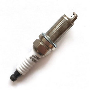 S648 شمعات الإشعال Double Iridium Spark Plugs ILFR6A ILFR6B ILFR6T11 FGR6NQE0 FR6MPP332 FR7NII33X IKH16 IKH20 IKH22 24 IKH20TT