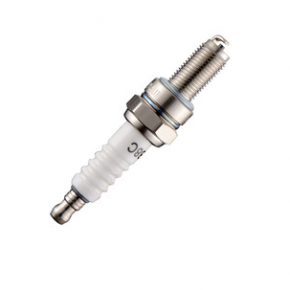 High Quality Customized OEM D8EA D8TC D7TC D8RTC D8TC D8TJC Motorbike Spark Plugs 